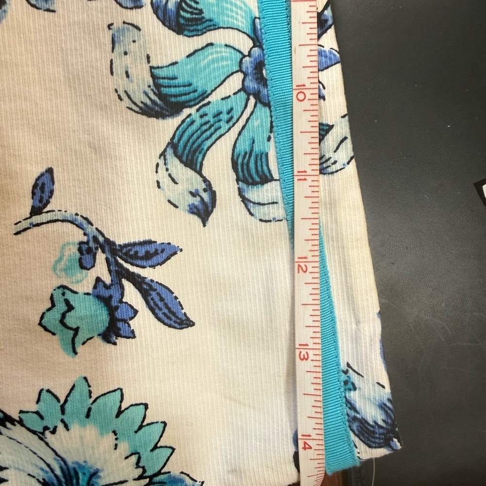 Talbots Blue Toile Floral Pencil Skirt Size 4 | Chinoiserie Print Cotton - Picture 7 of 9